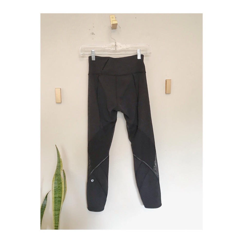 Lululemon Running Leggings With Mesh Cutouts